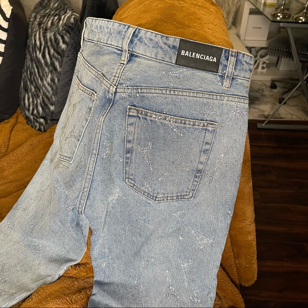 Balenciaga Crystal Eiffel Tower V-neck Denim Jeans in Blue - Picture 13 of 17
